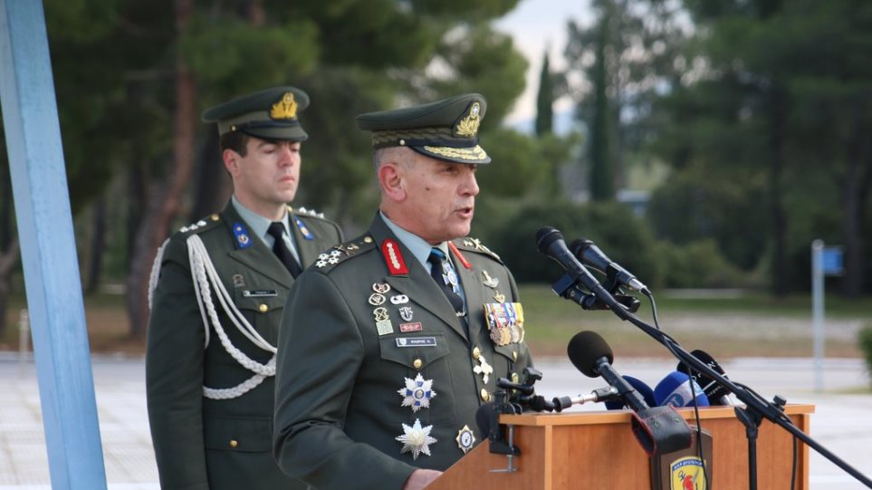 Νέος αρχηγός ΓΕΕΘΑ: Αποστολή μας η «προς πόλεμο προπαρασκευή»