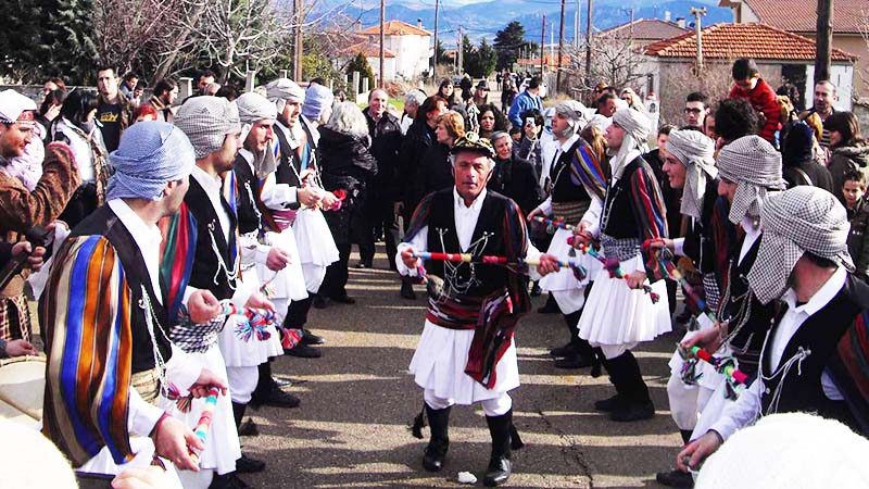 Ήθη και Έθιμα των Φώτων από όλη την Ελλάδα