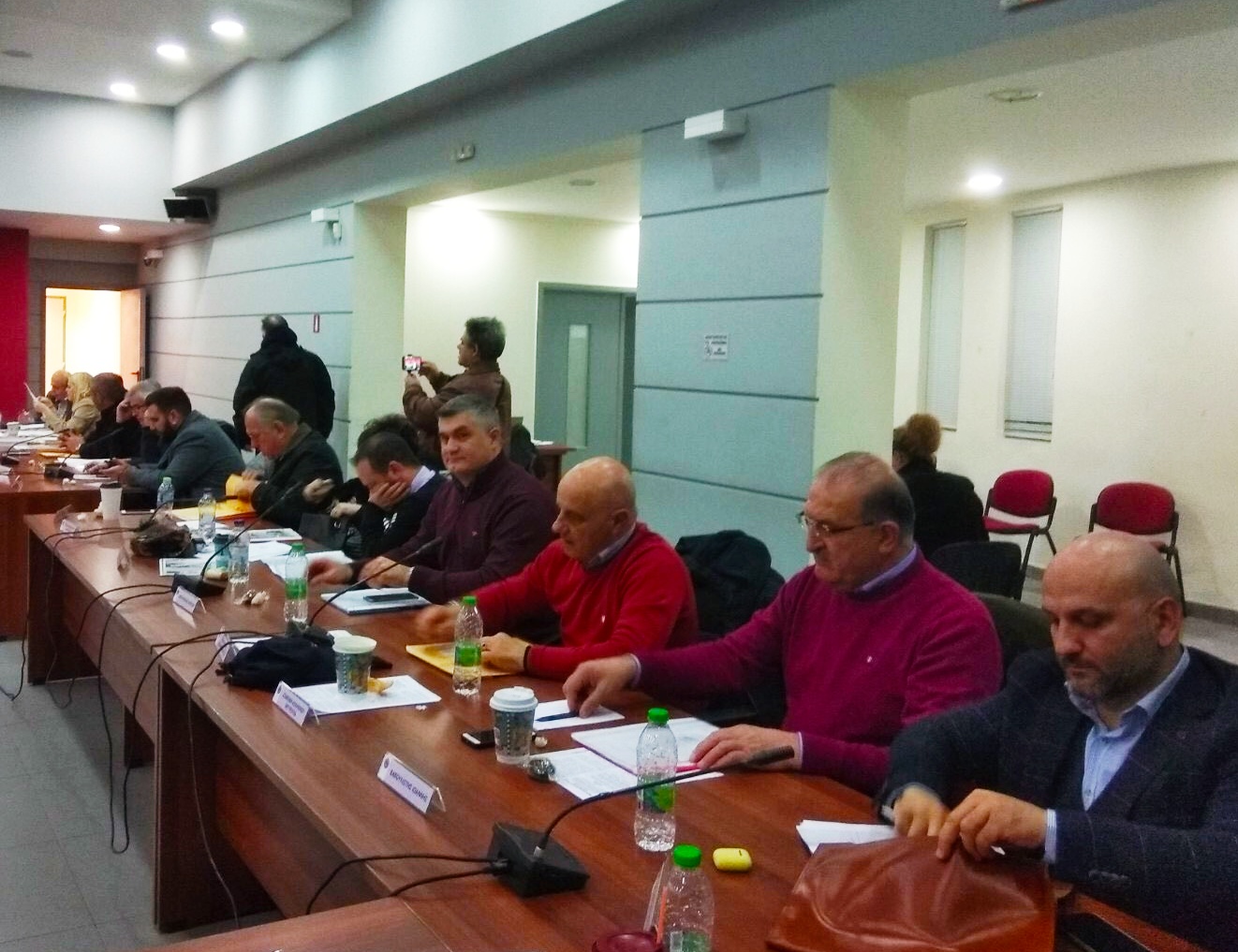 Ο Βασίλης Καθαροσπόρης για μεταναστευτικό, μεταφορά φυλακών Χαλκίδας και ΛΑΡΚΟ Ο Βασίλης Καθαροσπόρης για μεταναστευτικό, μεταφορά φυλακών Χαλκίδας και ΛΑΡΚΟ