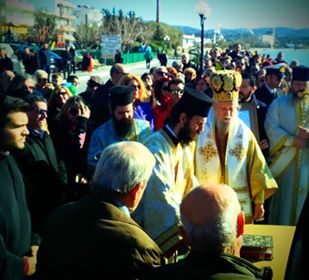 Αλιβέρι Ευβοίας-Οι ισχυροί άνεμοι και η βροχή δεν επέτρεψαν τον αγιασμό των υδάτων στο λιμάνι του Καράβου