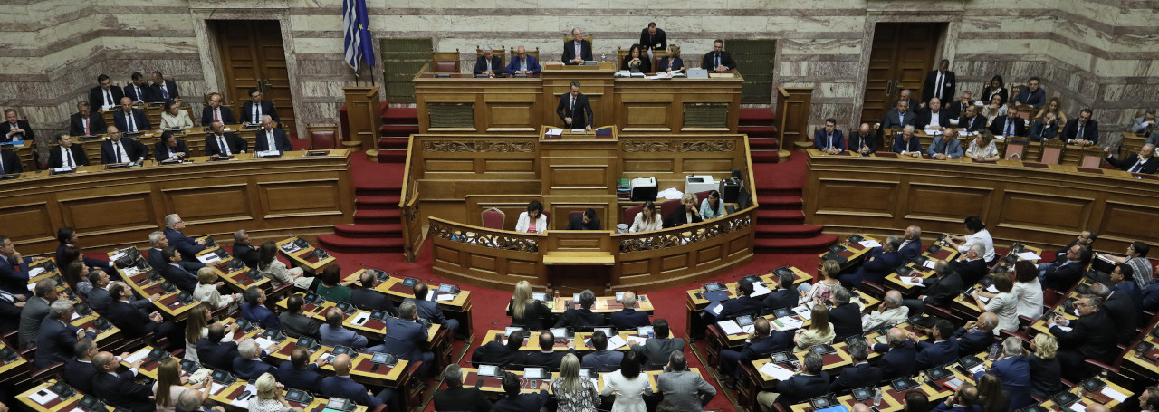 Βουλή- Πέρασε η τροπολογία για το ποδόσφαιρο με 156 ´ναι ´