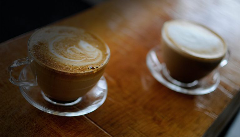 Πώς επηρεάζει η καφεΐνη την υγεία μας -Πότε βλάπτει ο καφές