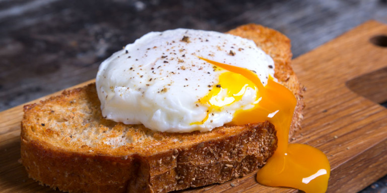 Συνταγή: Βραστό, ποσέ και τηγανητό -Τα μυστικά του Πάνου Ιωαννίδη για τέλειο αυγό