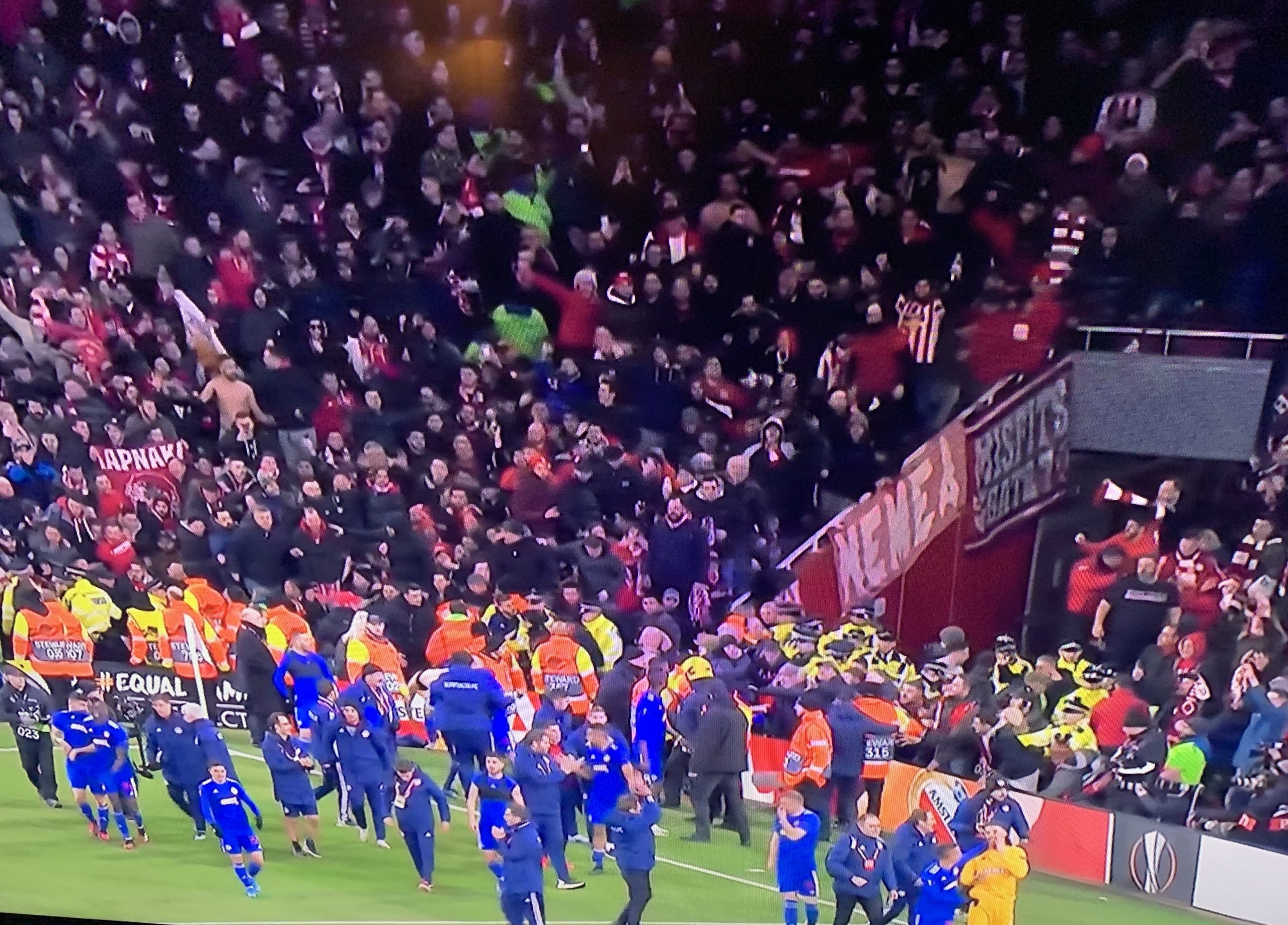 Europa League: Ο Ολυμπιακός κέρδισε (1-2) στην παράταση την Αρσεναλ και προκρίθηκε στους «16»