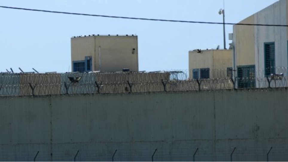 Τρίκαλα:Έριξαν ναρκωτικά και κινητά στις φυλακές με drone-Συναγερμός στην ΕΛ.ΑΣ.