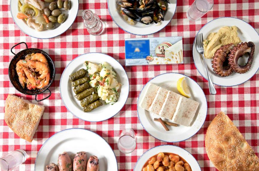 Τόσο θα μας κοστίσει το τραπέζι της Καθαράς Δευτέρας (αναλυτικοί πίνακες)