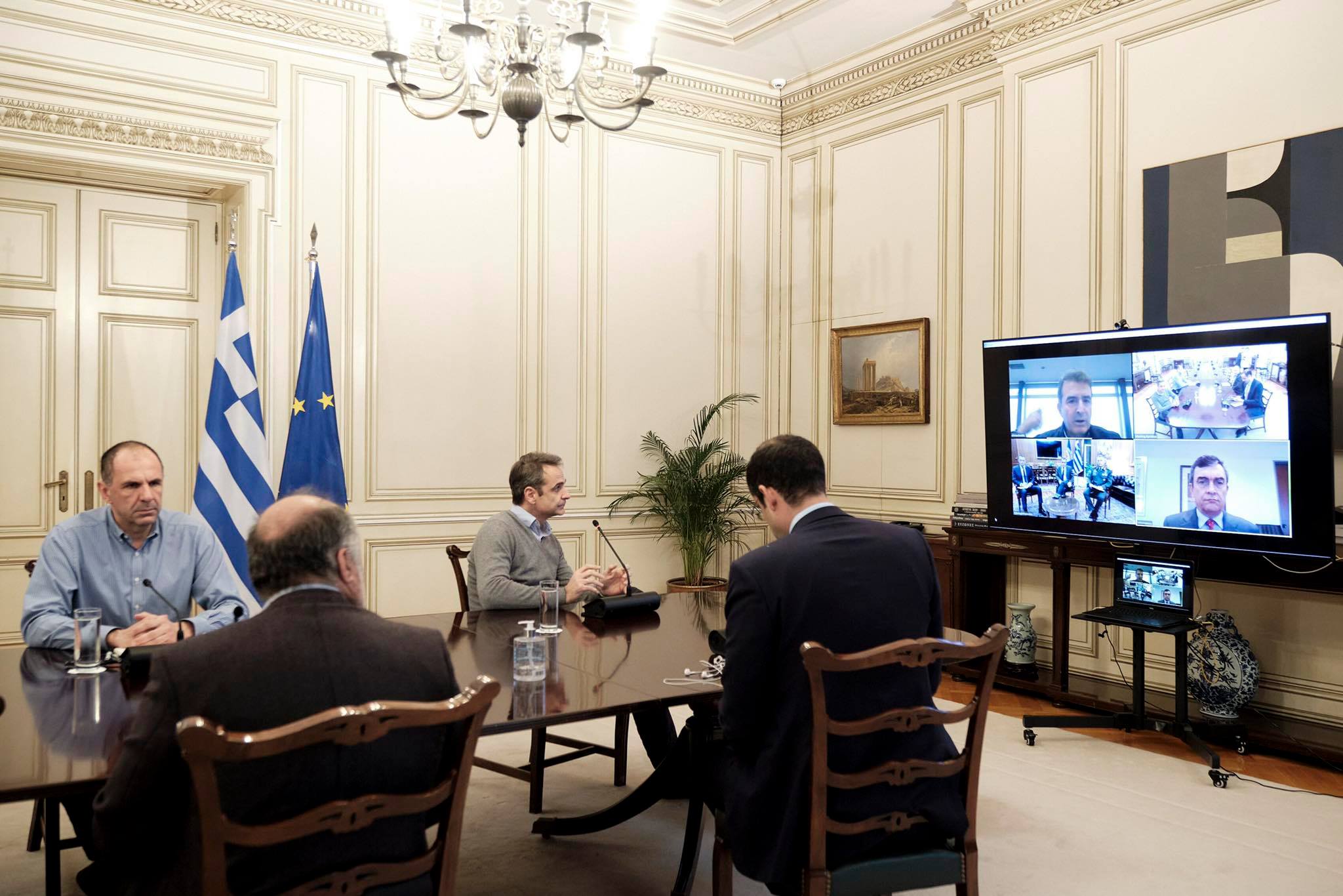 Σύσκεψη υπό τον Πρωθυπουργό Κυριάκο Μητσοτάκη για τον Έβρο