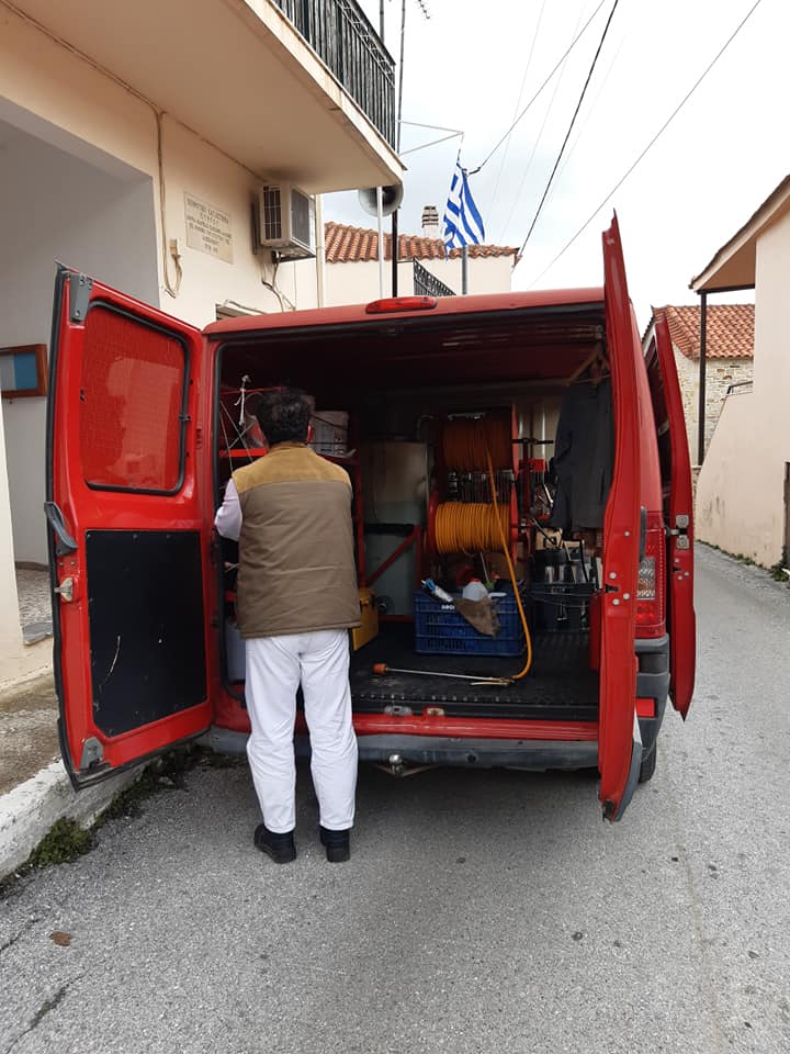 Απολύμανση στην Κοινότητα Πύργου λόγω κορωνοϊού [ΦΩΤΟ]