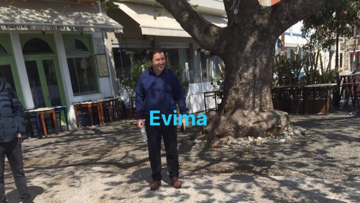 Απολύμανση στη Λίμνη Εύβοιας μετά και το 1ο κρούσμα κορωνοϊού- Επέβλεψε ο δήμαρχος