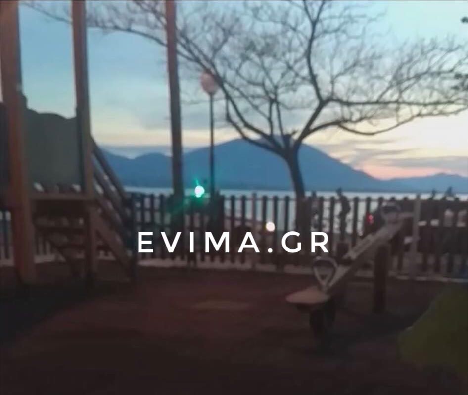 Χαλκίδα:Συνωστισμός στις παραλίες-Περιπολικό καλούσε τους πολίτες να απομακρυνθούν [photo]