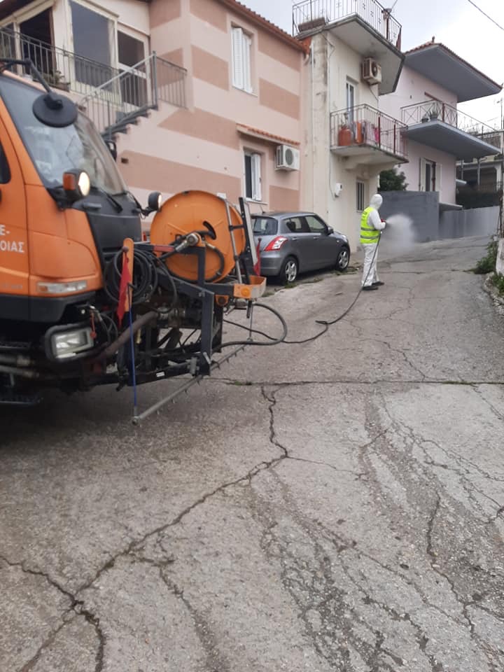 Απολύμανση στην Κοινότητα Βιτάλων [photos]