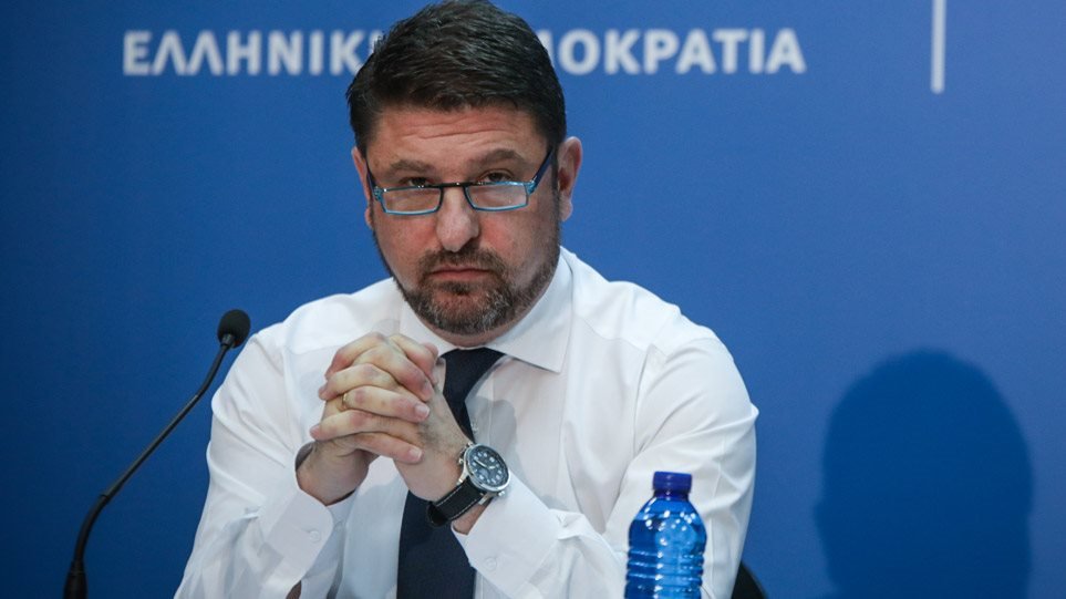 Βούρκωσε ο Χαρδαλιάς για τις επιθέσεις που δέχτηκε- Τι είπε στον Αντώνη Σρόιτερ [Video]