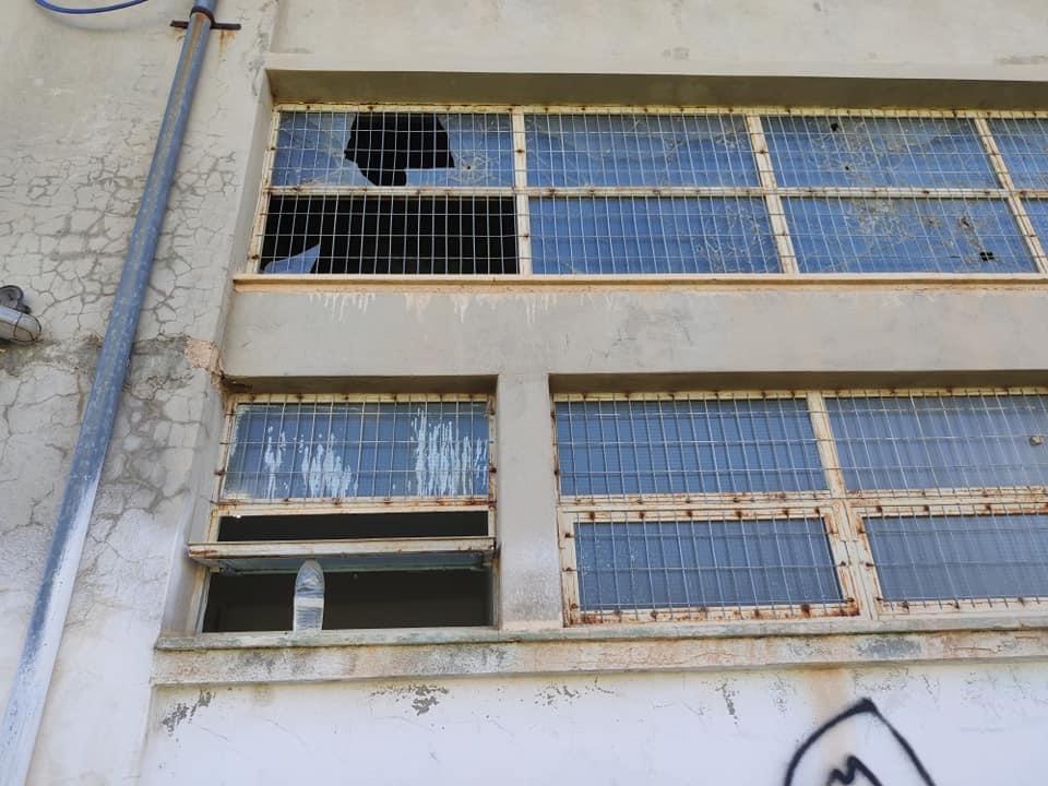 Εικόνες εγκατάλειψης στο Δημοτικό Στάδιο Ψαχνών καταγγέλει η Τζοβάννα Γκόγκου