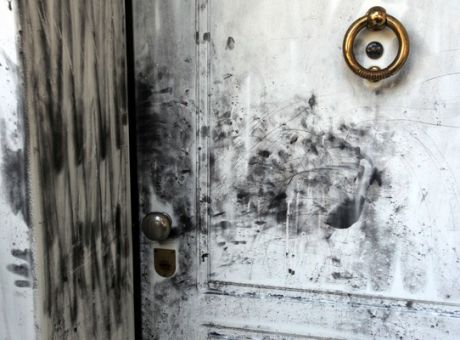 Χαλκίδα – Χειροπέδες σε ημεδαπό που προσπάθησε να κλέψει σπίτι τα ξημερώματα