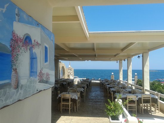 Η κυβέρνηση ζητά από την Υγειονομική Επιτροπή να λειτουργήσει ξανά η εστίαση από τις 25 Μαΐου