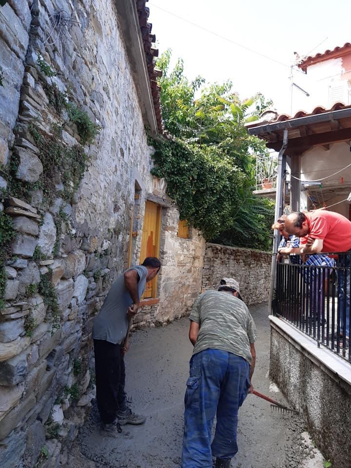 Εύβοια:Έργα τσιμεντόστρωσης στον Άνω Πύργο [photos]