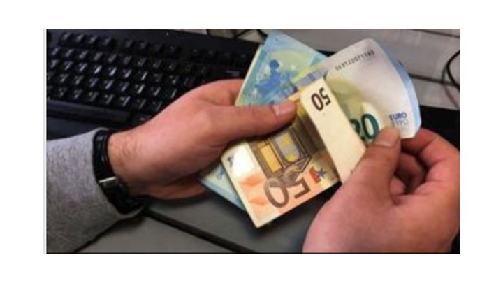 Επίδομα 800 ευρώ: Νέα πληρωμή σήμερα – Ποιους αφορά