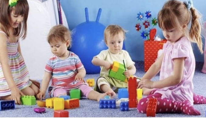 Voucher για βρεφονηπιακούς σταθμούς σε εργαζόμενες μητέρες του Δημοσίου