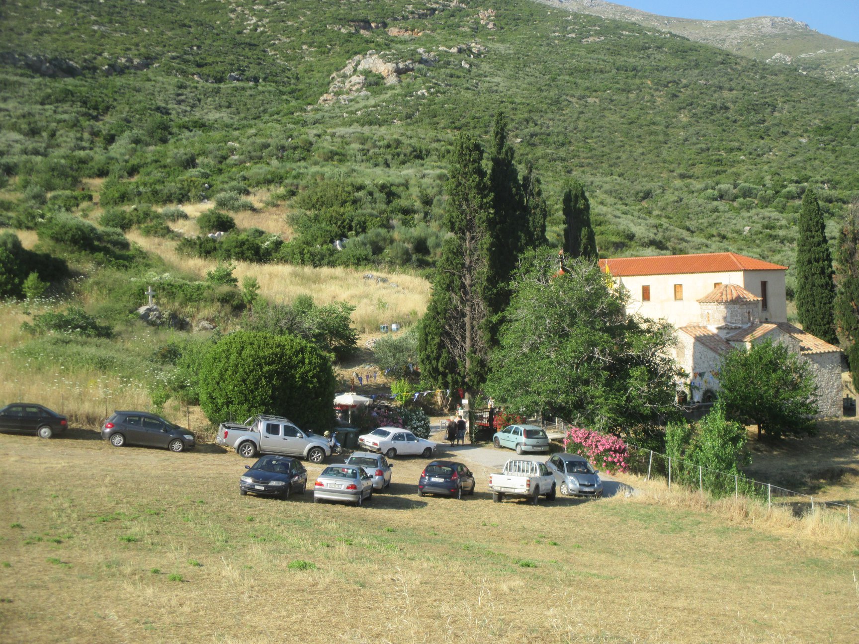 Εύβοια-Μέγας Πανηγυρικός Εσπερινός του Αγίου Ιωάννου στην Μονή Καρυών Αχλαδερής [photos]