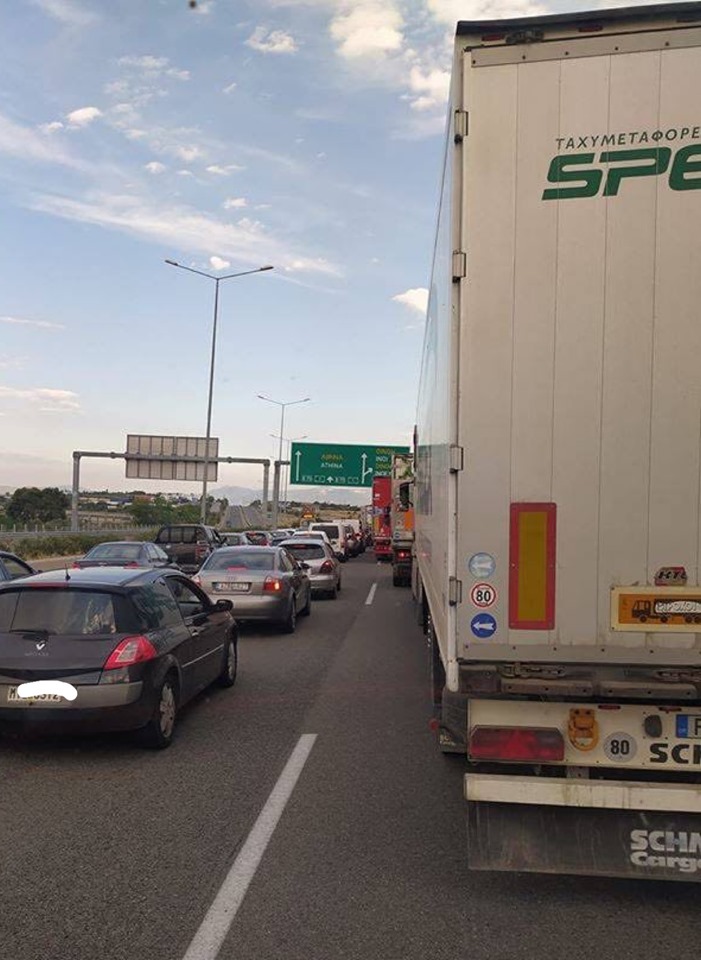 ΤΩΡΑ-Τροχαίο στα Οινόφυτα στην έξοδο Οινόης