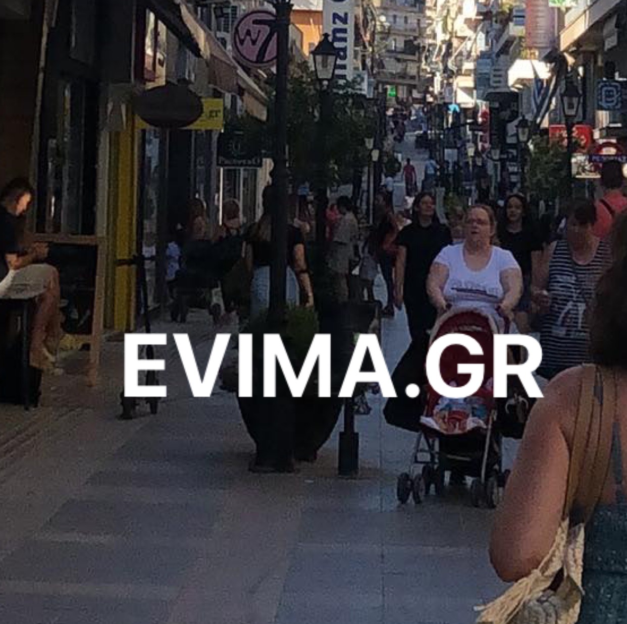 Χαλκίδα:Αυξημένη η κίνηση στα εμπορικά καταστήματα-Τι λένε οι καταναλωτές στο evima