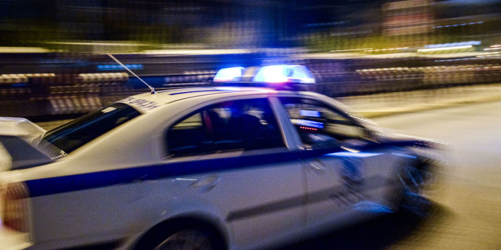 Βούλα: Μαφιόζικη επίθεση -Δύο άτομα με μηχανή πυροβόλησαν και τραυμάτισαν σοβαρά έναν άνδρα