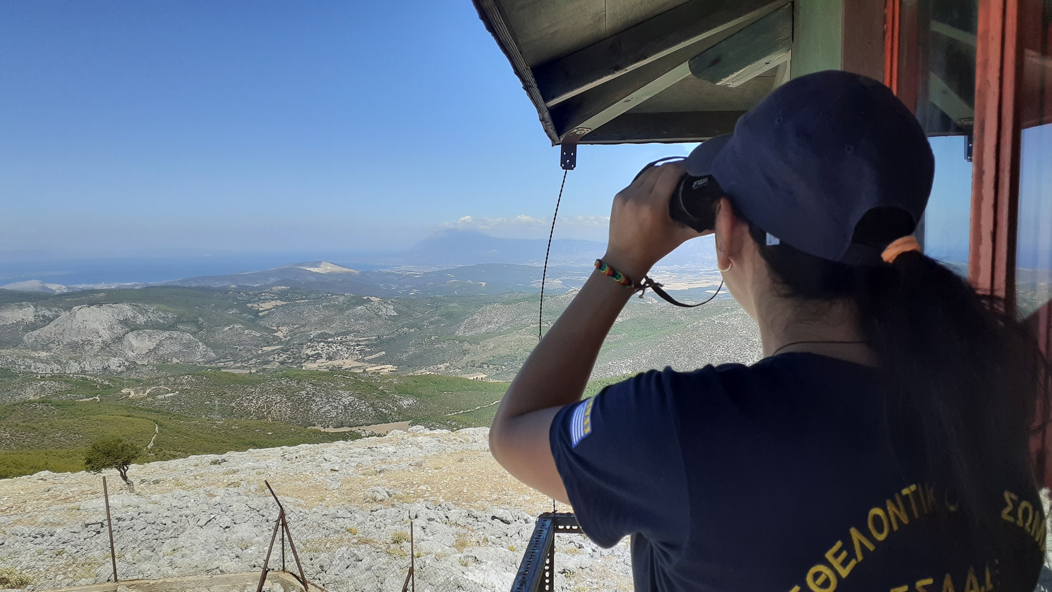 Ερέτρια-Επάνδρωση του πυροφυλάκιου στο όρος Γέροντα από εθελοντές της Ε.Σ.Δ.Δ.Ε. [photos]