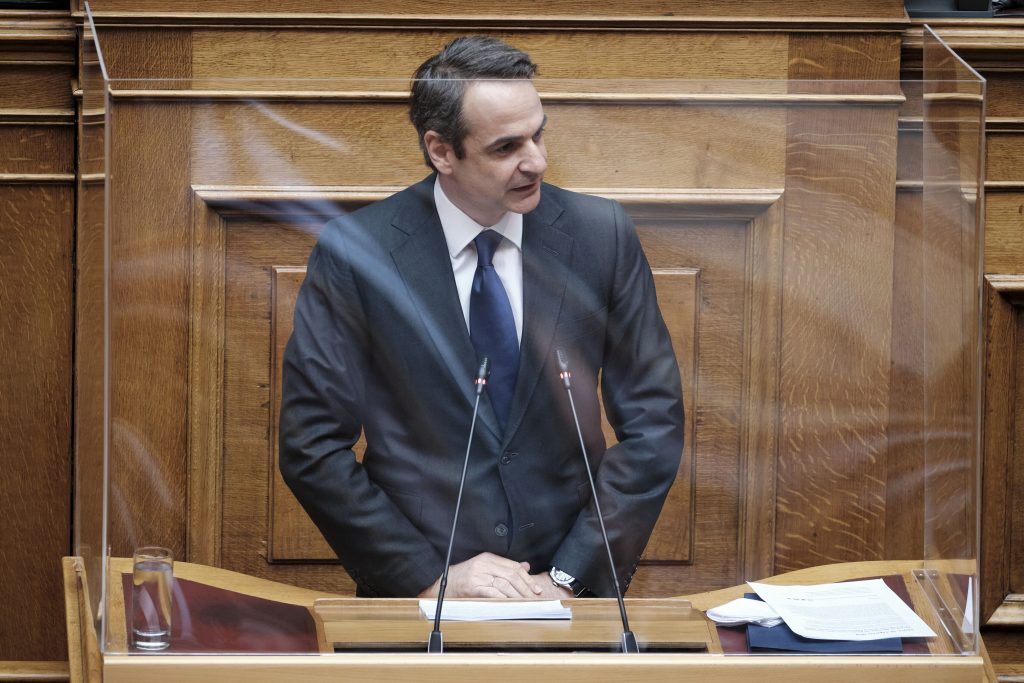 Στη Βουλή ο πρωθυπουργός για το νομοσχέδιο για τις διαδηλώσεις