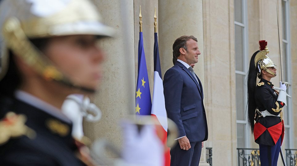 Μακρόν: Κυρώσεις σε όσους παραβιάζουν τον θαλάσσιο χώρο στην Ανατολική Μεσόγειο