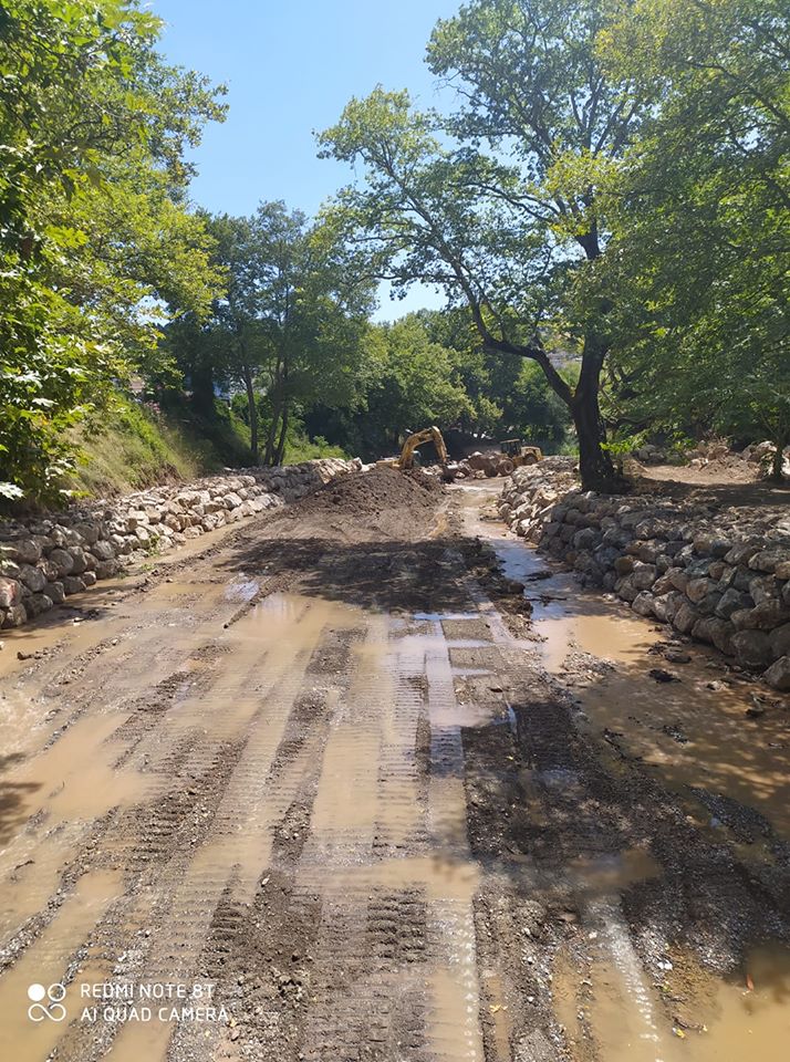 Τσαπουρνιώτης-Το έργο που εκτελεί η περιφέρεια Στερεάς Ελλάδας θωρακίζει το Μαντούδι