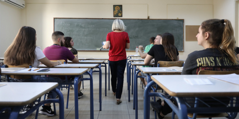 Βαθμολογίες Πανελληνίων 2020: Πτώση βάσεων σε νομικές και ιατρικές σχολές -Οι πρώτες εκτιμήσεις