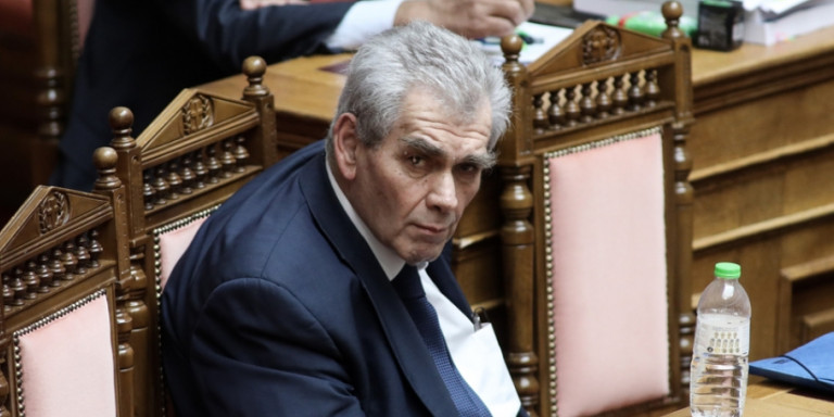 Βουλή: Παραπέμπεται ο Δημήτρης Παπαγγελόπουλος -Με 177 «ναι» και για τα 8 αδικήματα