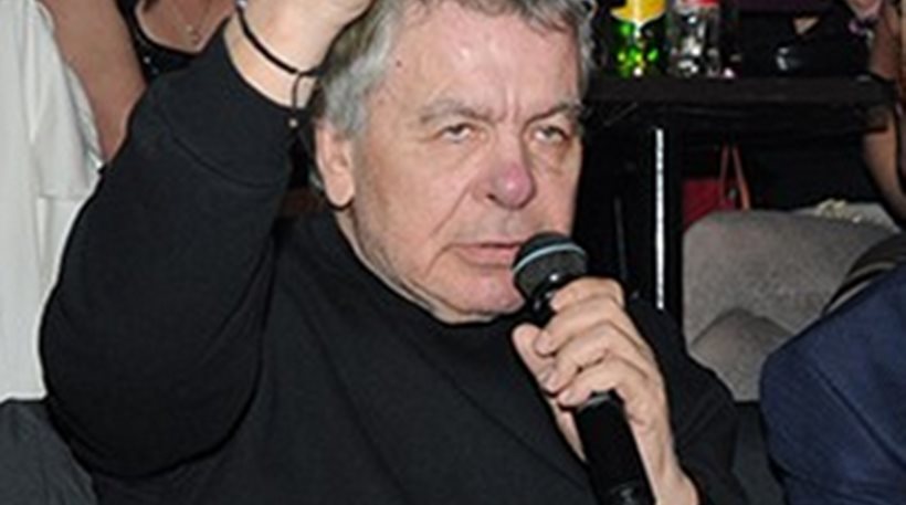 Πέθανε ο Γιάννης Πουλόπουλος