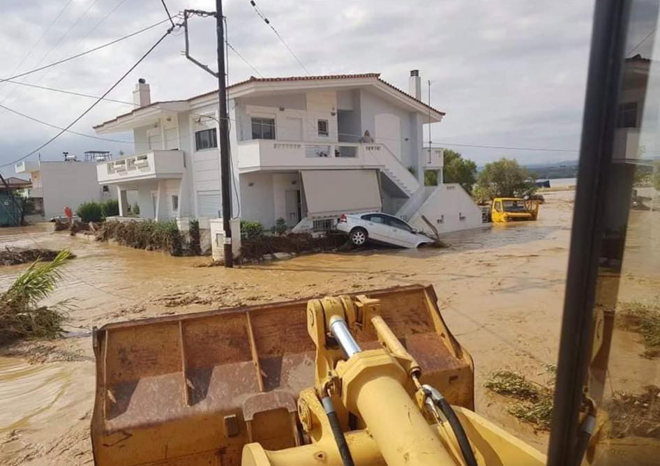 Εύβοια:Μεγαλώνει η λίστα των θυμάτων στην Εύβοια: Εντοπίστηκε νεκρό ζευγάρι στην Κοινότητα Αμφιθέας