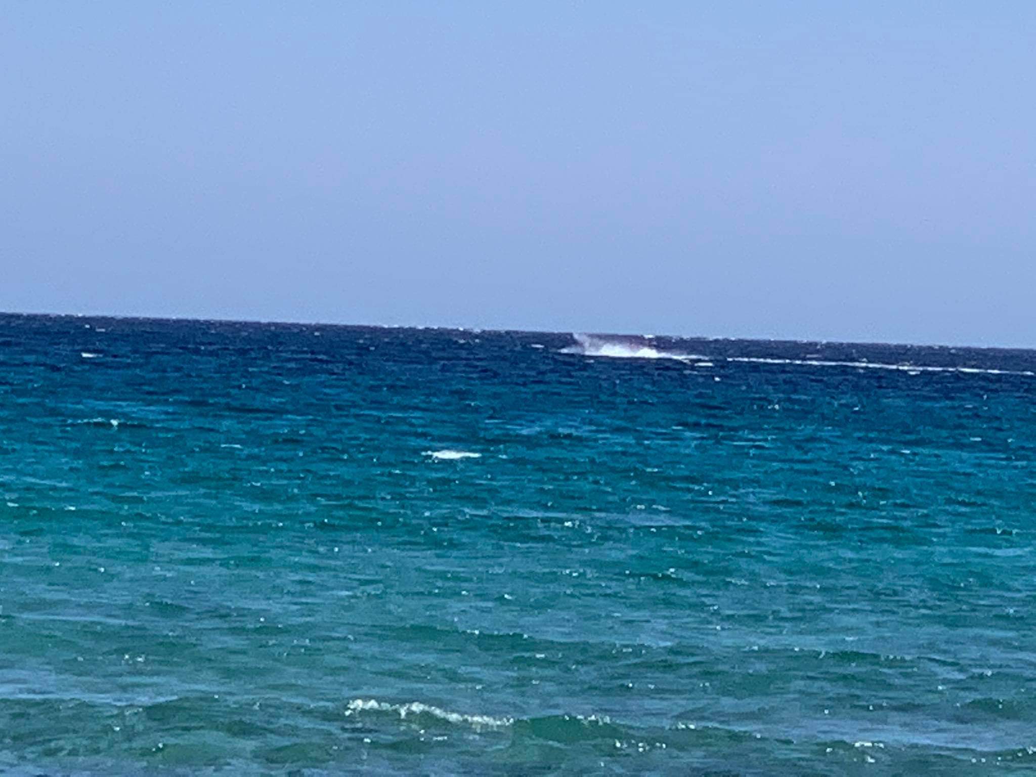 Εύβοια:Τζετ σκι δαμάζει τα κύματα [βίντεο]