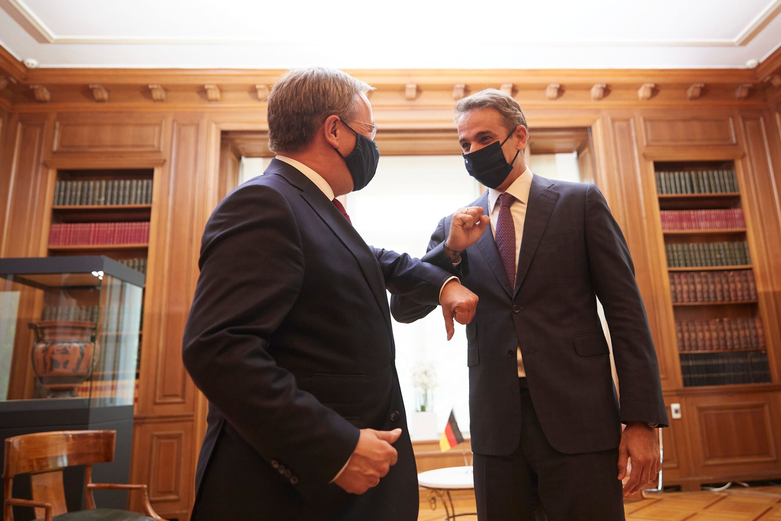Μητσοτάκης: Δεν μπορούμε να πάμε σε δεύτερο καθολικό lockdown Μητσοτάκης: Δεν μπορούμε να πάμε σε δεύτερο καθολικό lockdown