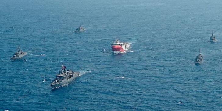 Εξελίξεις: Αποχωρεί η τουρκική φρεγάτα «Κεμάλ Ρέις» -Είχε προσκρούσει με το «Λήμνος»