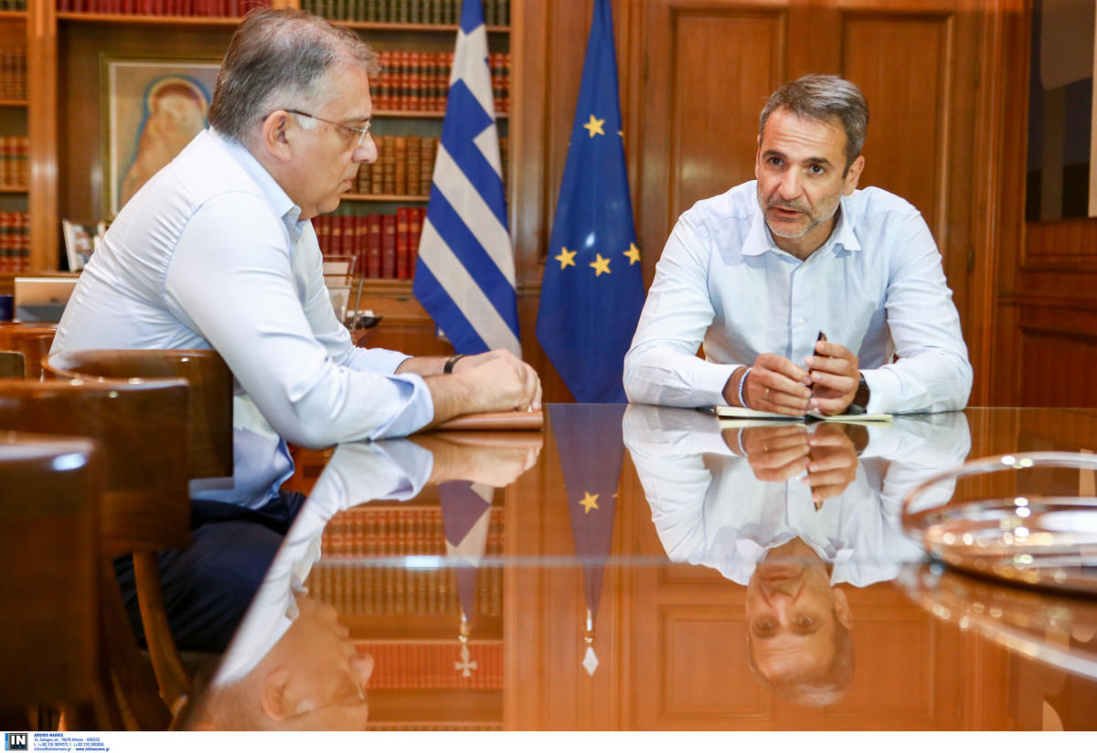 Στην Εύβοια το μεσημέρι ο πρωθυπουργός μαζί με τον υπουργό Εσωτερικών