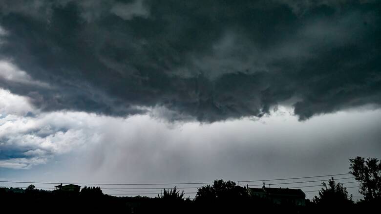 «Χαλάει» αύριο ο καιρός – Ποιες περιοχές θα «χτυπήσει»