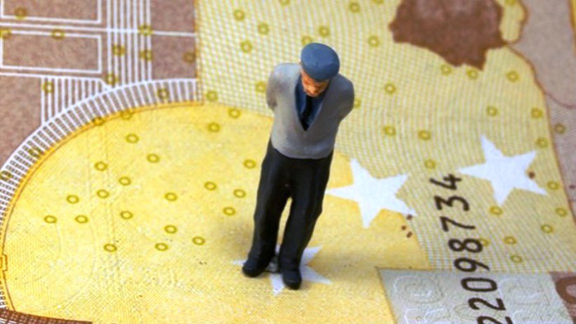 Τα μυστικά για να βγείτε στη σύνταξη – Τι ισχύει για τα πλασματικά έτη και τα όρια ηλικίας