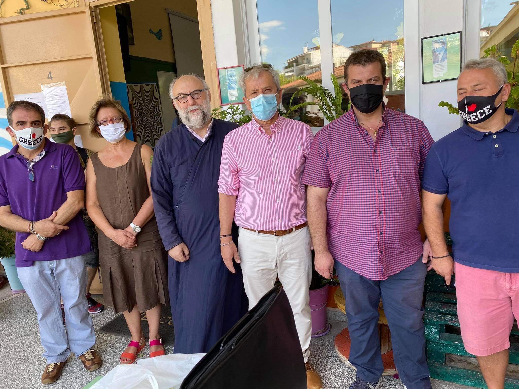 Γαλάνης και Νέζης στο 2ο Γυμνάσιο και 2ο Λυκειο Χαλκίδας για τον αγιασμό- Τι δήλωσαν