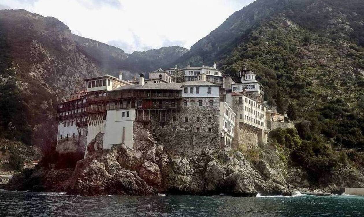 Κορονοϊός – Άγιο Όρος: Οκτώ κρούσματα σε λίγες ώρες – Σε καραντίνα μια μονή