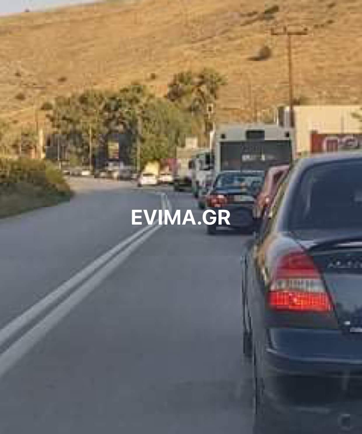Κυκλοφοριακό κομφούζιο για 2η μέρα στη Χαλκίδα- Μποτιλιάρισμα στο ρεύμα προς Αθήνα [εικόνες]