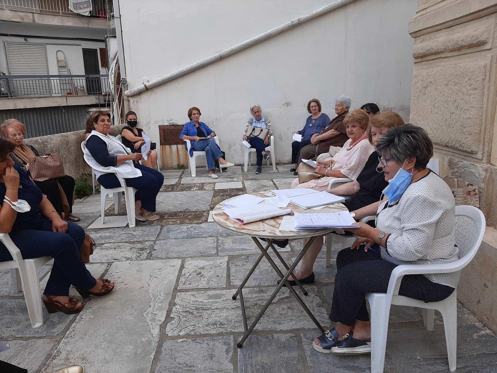 Συνάντηση μελών του Φιλολογικού τμήματος του Λυκείου Ελληνίδων Χαλκίδας με αυστηρά μέτρα προστασίας