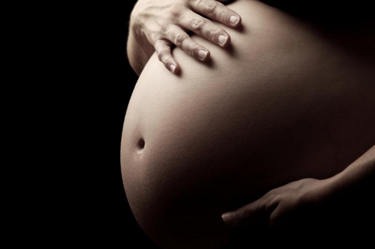 Μόσιαλος: Γιατί δεν μπορούν να εμβολιαστούν ακόμη οι έγκυες