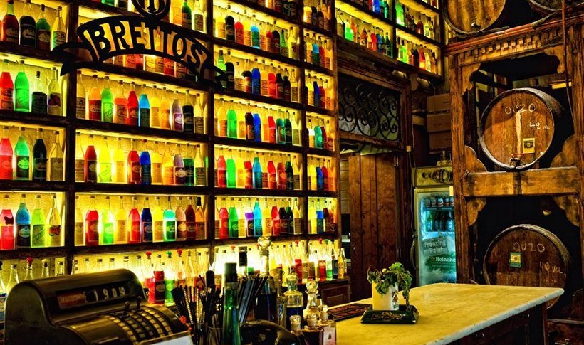 Τι αλλάζει σε μπαρ, εστιατόρια & καφετέριες (ωράριο, τραπέζια, αποστάσεις)