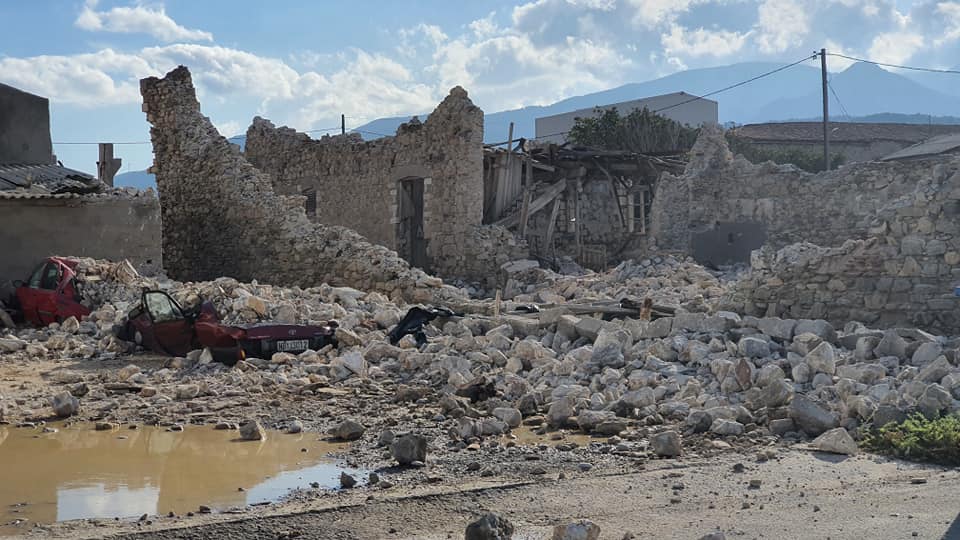 Σεισμός στη Σάμο: Καταπλακώθηκαν δύο παιδιά από τοίχο