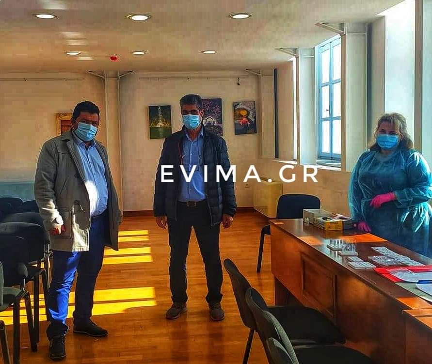 Τσαπουρνιώτης για Κορονοϊό στο evima: Πρέπει να συνεχίσουμε να προστατεύουμε τον εαυτό μας