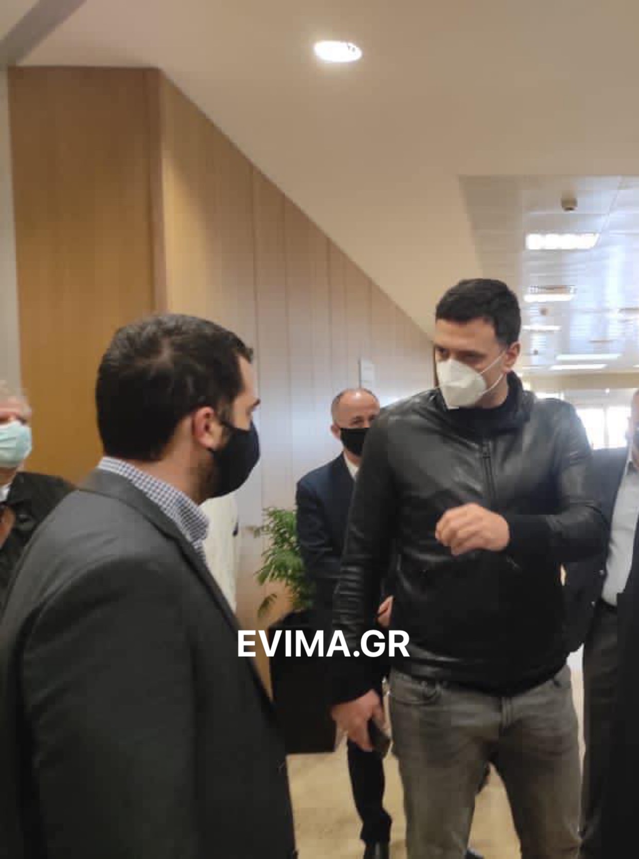 Εύβοια: Σπανός και Κικίλιας ευχαρίστησαν τους υγειονομικούς για τον επώδυνο αγώνα τους