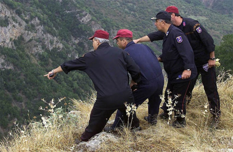 Εύβοια: Εντοπίστηκαν οι δύο νεαροί που αγνοούνταν-Προληπτικά μεταφέρονται στο Κ.Υ. Ψαχνών